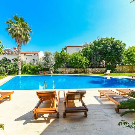 Duplex House With Shared Pool Near Beach In Kalkan Apartment Exterior photo