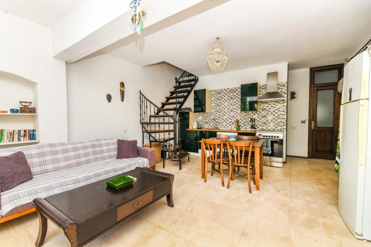Duplex House With Shared Pool Near Beach In Kalkan Apartment Exterior photo
